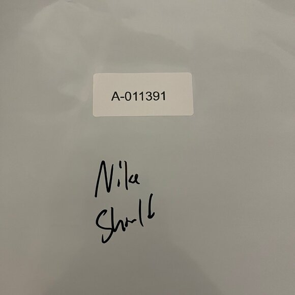 Nike Shield Women's XL Blue Jacket Full Zip Long Sleeves Thumb Holes Running - Picture 11 of 11